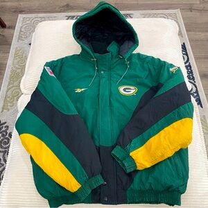 90s Reebok Pro Line Green Bay Packers NFL Football Hooded Puffer Jacket Size XL